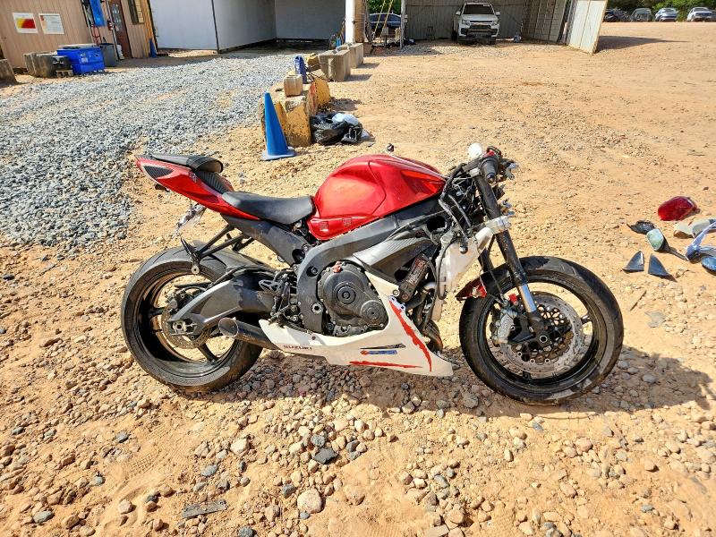 2022 Suzuki Gsx-r600 მანქანა იყიდება აუქციონზე, vin: JS1GN7FAXN7100575, აუქციონის ნომერი: 50267586