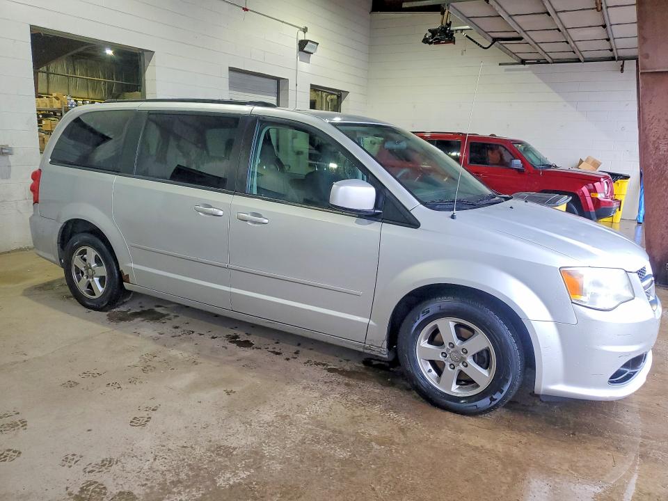 Продажа на аукционе авто 2011 Dodge Grand Caravan, vin: 2D4RN3DG2BR640157, номер лота: 48661256