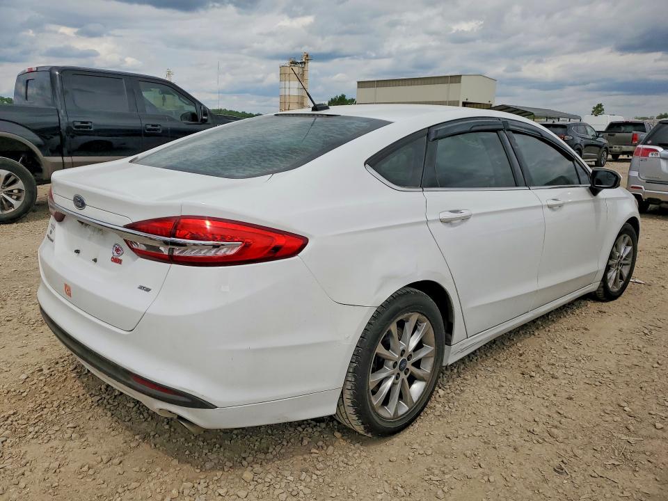 52154456 :رقم المزاد ، 3FA6P0H79HR226241 vin ، 2017 Ford Fusion مزاد بيع
