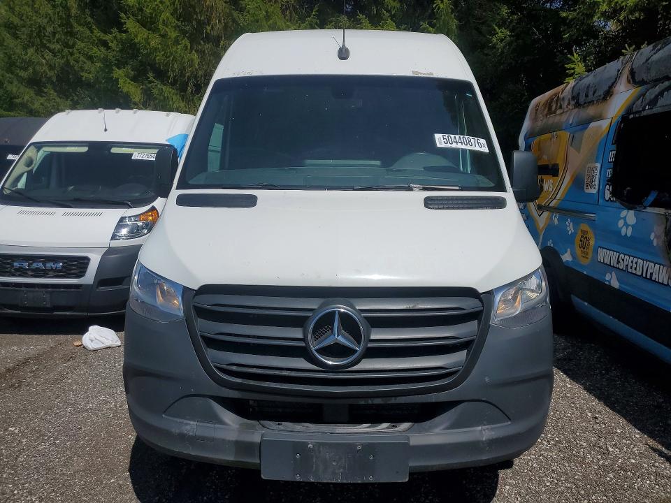 50440876 :رقم المزاد ، W1Y4NBHY5PP520071 vin ، 2023 Mercedes-benz Sprinter مزاد بيع