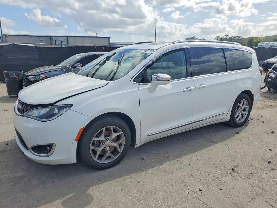 Продаж на аукціоні авто 2020 Chrysler Pacifica, vin: 2C4RC1GG0LR269021, номер лоту: 49090196