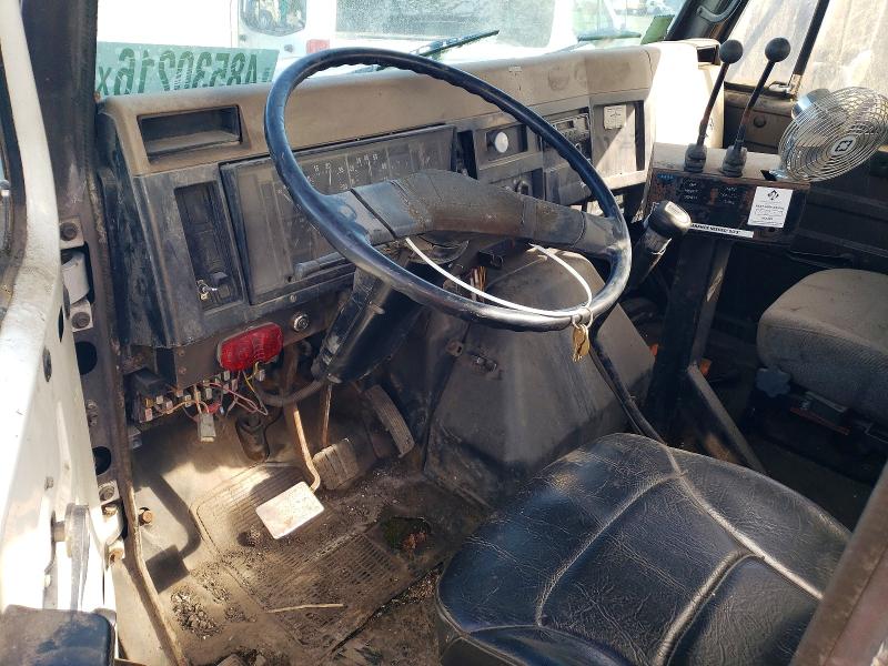 1992 International 4900 მანქანა იყიდება აუქციონზე, vin: 1HTSHN4R6NH433387, აუქციონის ნომერი: 48530216