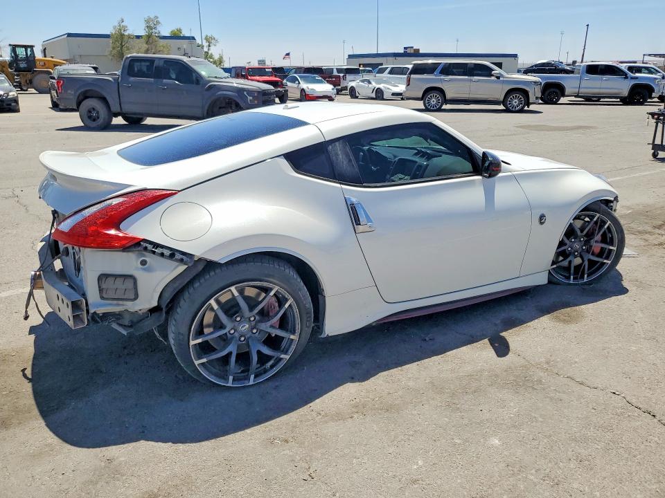 Продажа на аукционе авто 2015 Nissan 370z, vin: JN1AZ4EH4FM443692, номер лота: 50801646