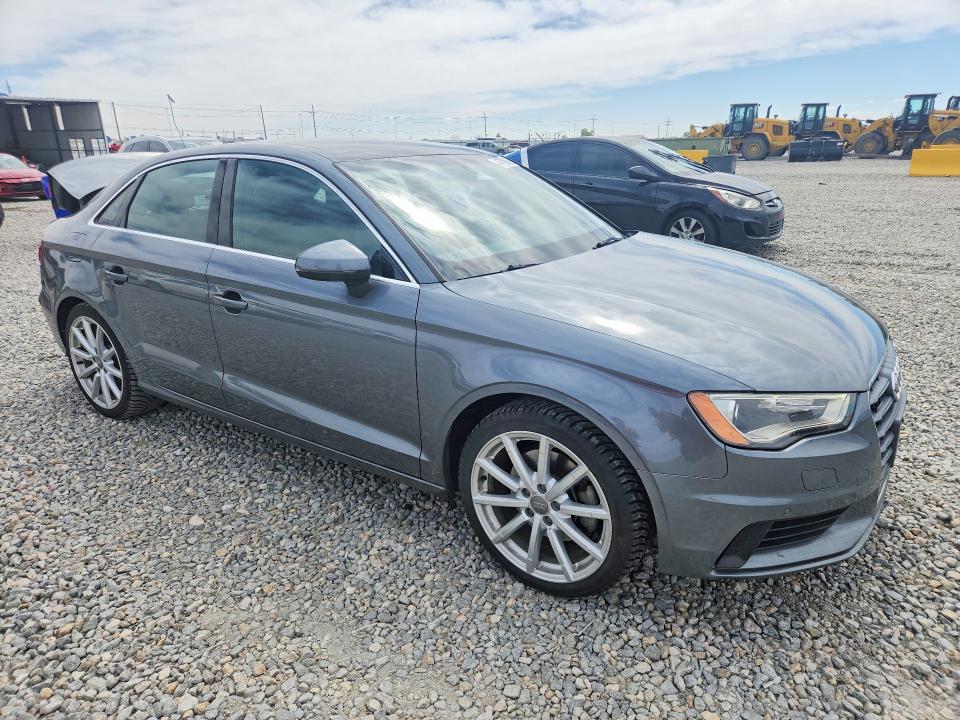 2015 Audi A3 მანქანა იყიდება აუქციონზე, vin: WAUEFGFF8F1058804, აუქციონის ნომერი: 47706396