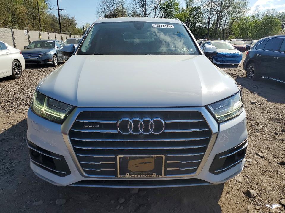 Продаж на аукціоні авто 2018 Audi Q7, vin: WA1VAAF7XJD027823, номер лоту: 49778176
