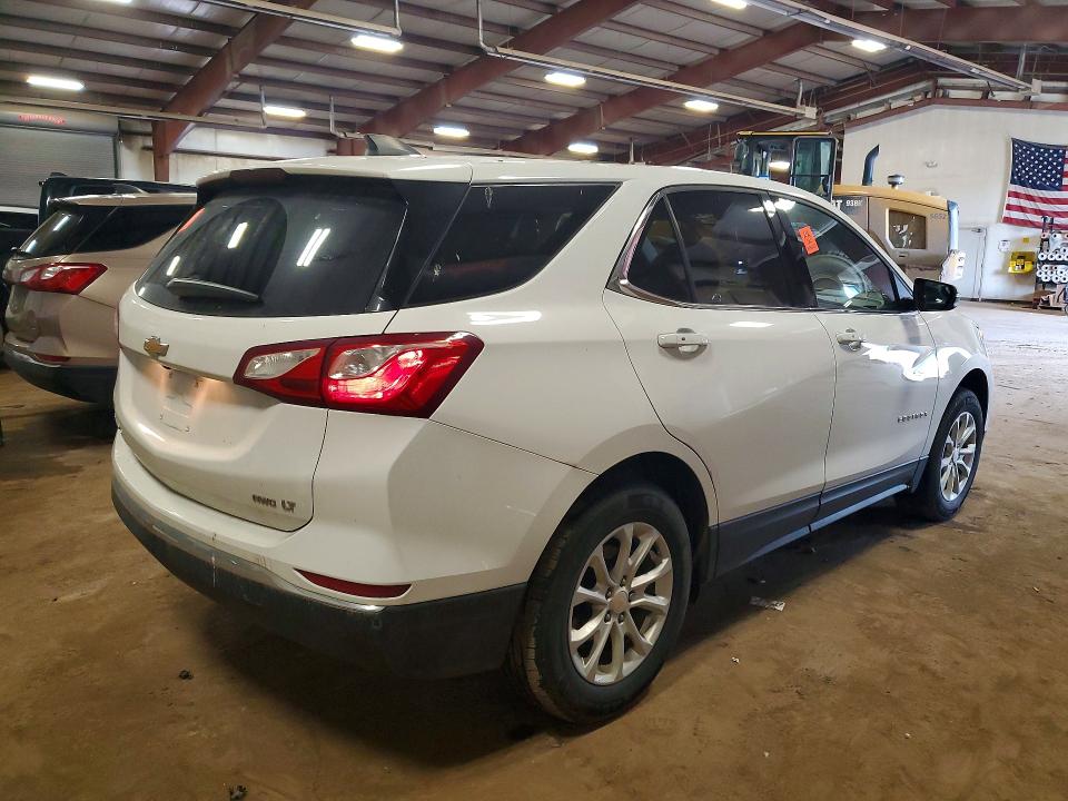 Продажа на аукционе авто 2019 Chevrolet Equinox, vin: 2GNAXUEV6K6206517, номер лота: 51945776