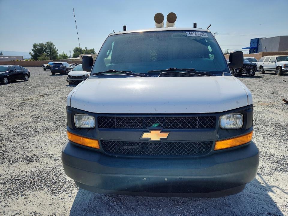 46781586 :رقم المزاد ، 1GCWGAFF8H1346312 vin ، 2017 Chev Express G2500 مزاد بيع