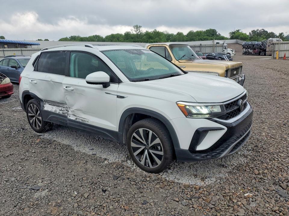 2024 Volkswagen Taos მანქანა იყიდება აუქციონზე, vin: 3VVEX7B23RM065770, აუქციონის ნომერი: 51208416