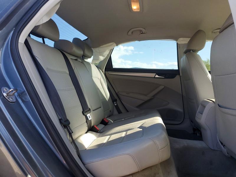 2015 Volkswagen Passat მანქანა იყიდება აუქციონზე, vin: 1VWAT7A34FC097107, აუქციონის ნომერი: 48638196