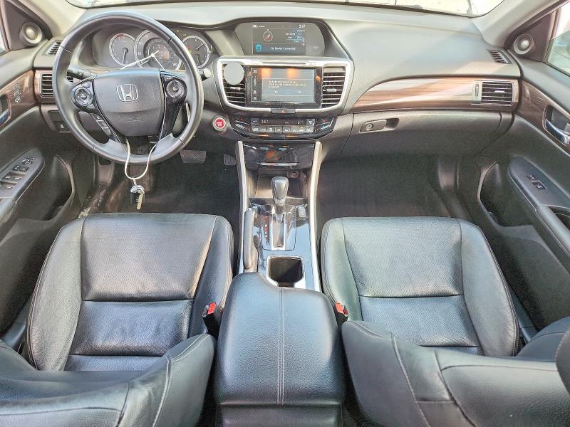 2017 Honda Accord მანქანა იყიდება აუქციონზე, vin: 1HGCR2F80HA074781, აუქციონის ნომერი: 51312826