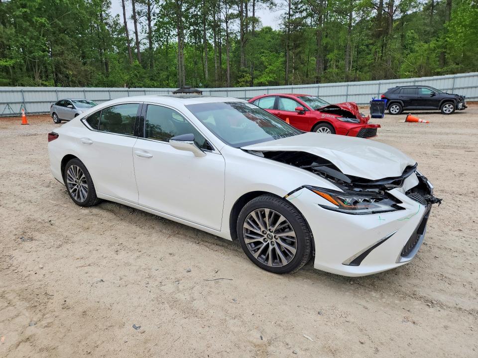 Продажа на аукционе авто 2019 Lexus Es, vin: 58ABZ1B18KU045729, номер лота: 49776426