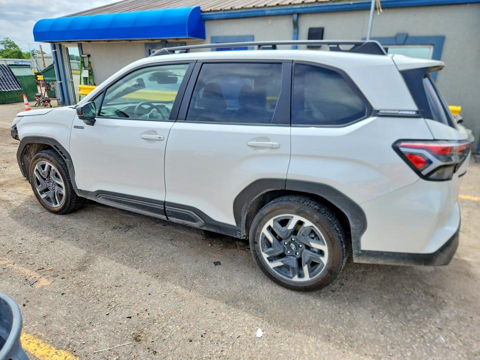 2025 Subaru Forester მანქანა იყიდება აუქციონზე, vin: JF2SLSRD8SH415929, აუქციონის ნომერი: 51427276