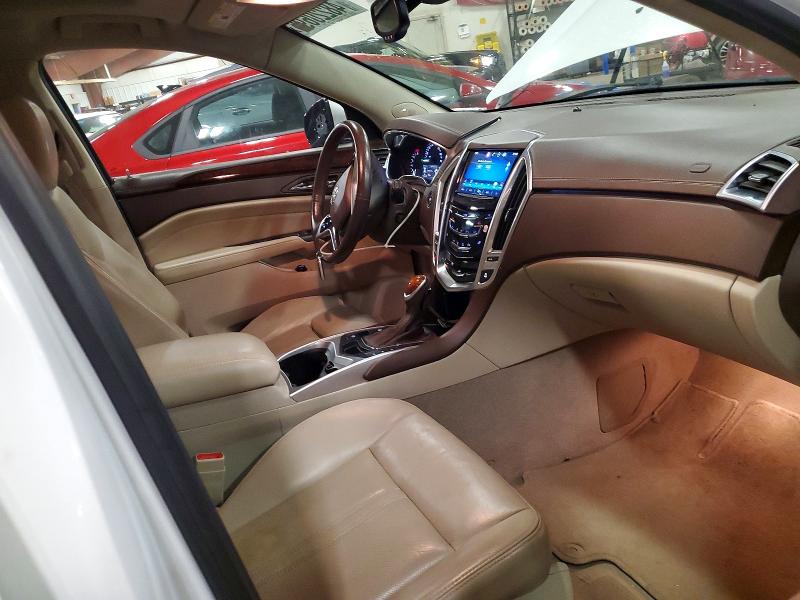 48220696 :رقم المزاد ، 3GYFNEE37FS577017 vin ، 2015 Cadillac Srx مزاد بيع
