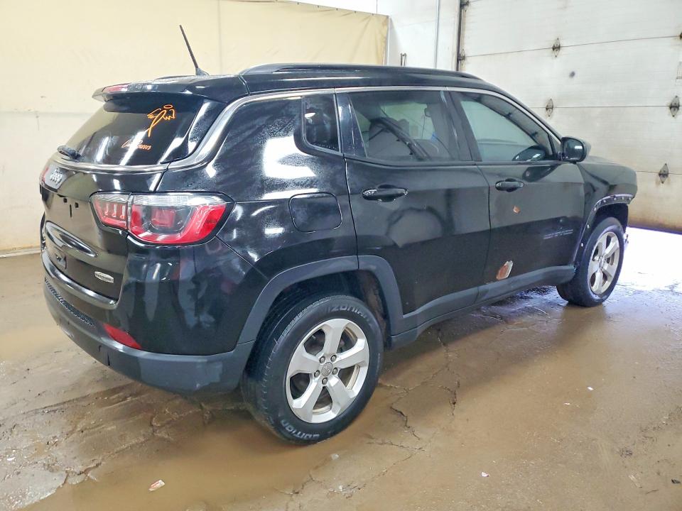2017 Jeep Compass მანქანა იყიდება აუქციონზე, vin: 3C4NJDBB8HT687901, აუქციონის ნომერი: 49717066