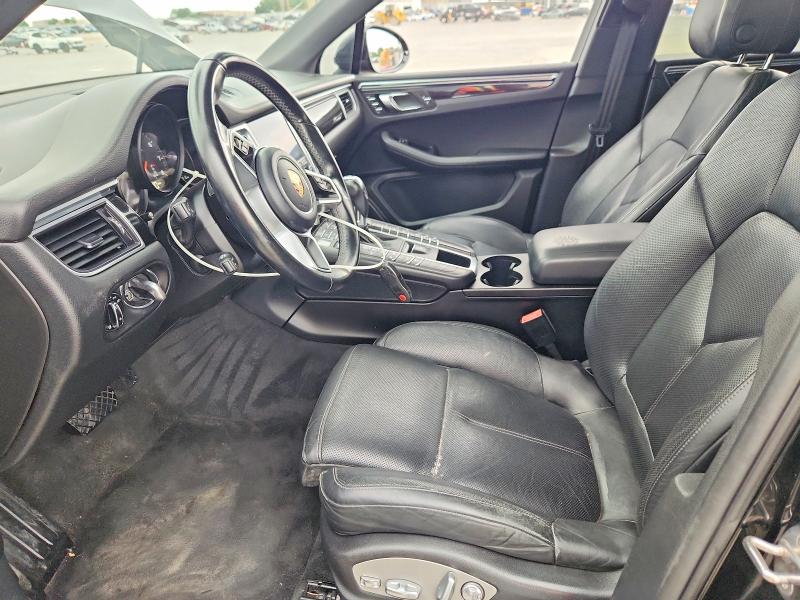 Auction sale of the 2017 Porsche Macan, vin: WP1AA2A51HLB05601, lot number: 49980436