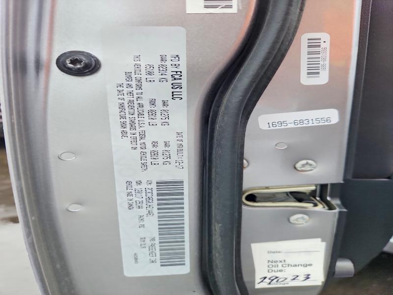50512296 :رقم المزاد ، 2C3CCABG0JH214461 vin ، 2018 Chrysler 300 مزاد بيع