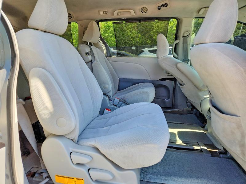 Продажа на аукционе авто 2011 Toyota Sienna, vin: 5TDKK3DCXBS133101, номер лота: 50407046