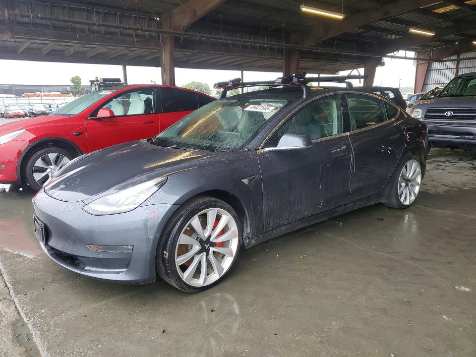 Aukcja sprzedaży 2018 Tesla Model 3, vin: 5YJ3E1EB8JF083081, numer aukcji: 49447566