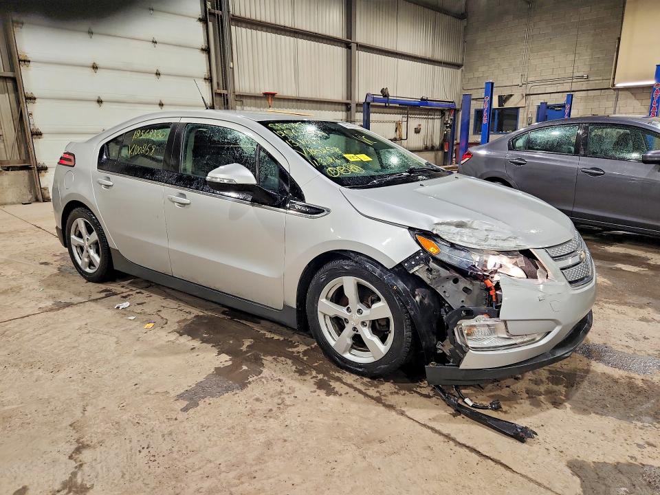 2013 Chev Volt მანქანა იყიდება აუქციონზე, vin: 1G1RB6E41DU100258, აუქციონის ნომერი: 49633366