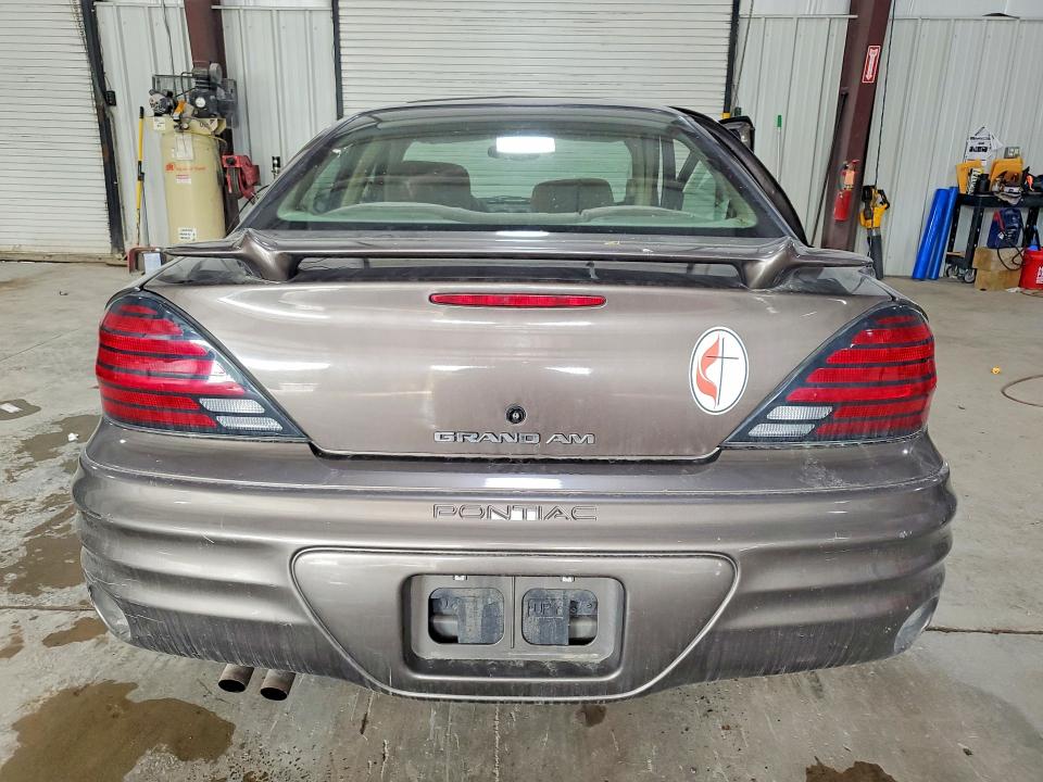 2001 Pontiac Grand Am მანქანა იყიდება აუქციონზე, vin: 1G2NF52T61M626532, აუქციონის ნომერი: 49850766