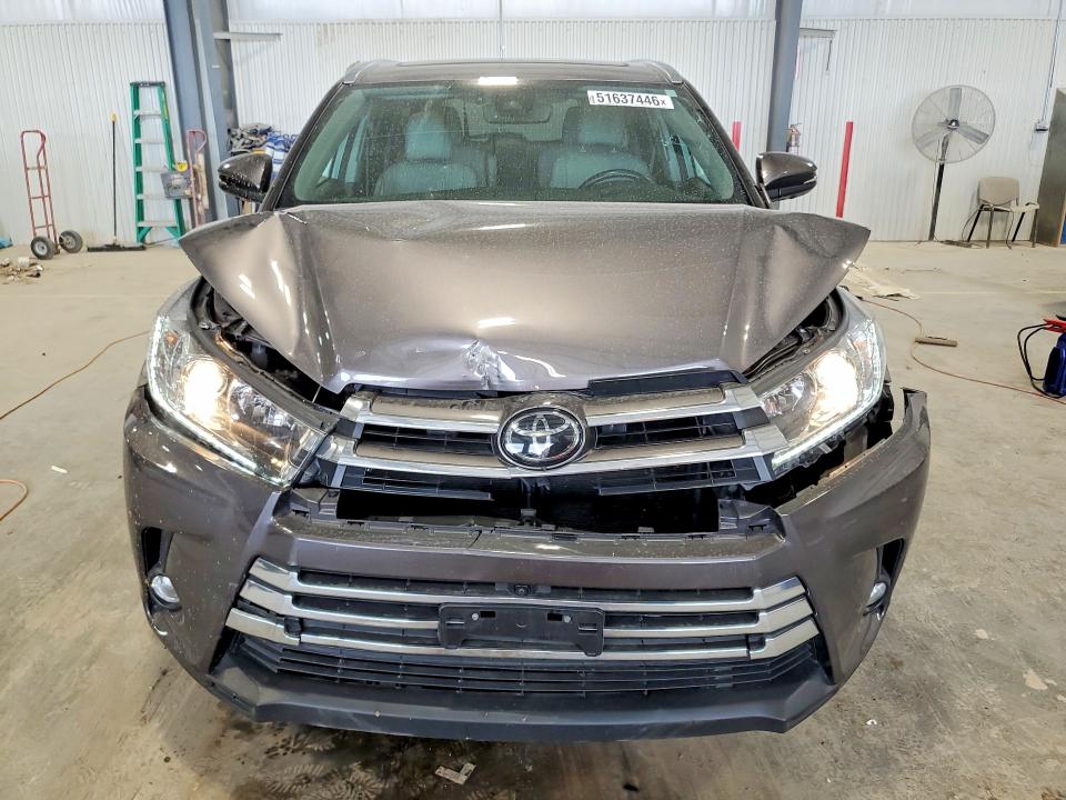 Auction sale of the 2018 Toyota Highlander, vin: 5TDDZRFH3JS485449, lot number: 51637446