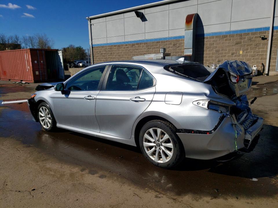 2019 Toyota Camry მანქანა იყიდება აუქციონზე, vin: 4T1B11HK3KU852464, აუქციონის ნომერი: 49735116