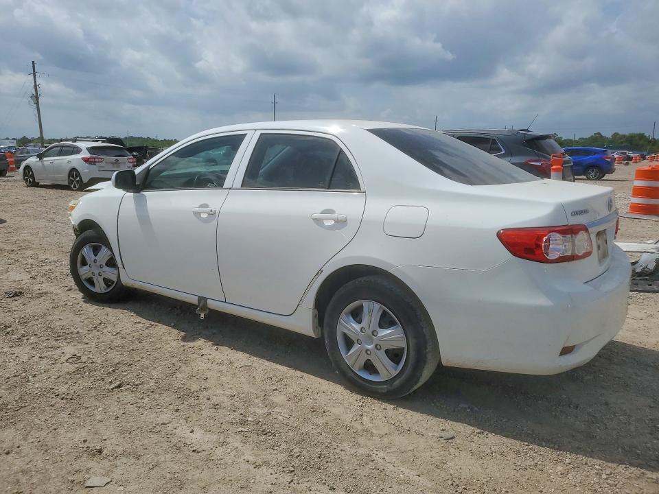 50119136 :رقم المزاد ، 5YFBU4EE7DP157979 vin ، 2013 Toyota Corolla مزاد بيع