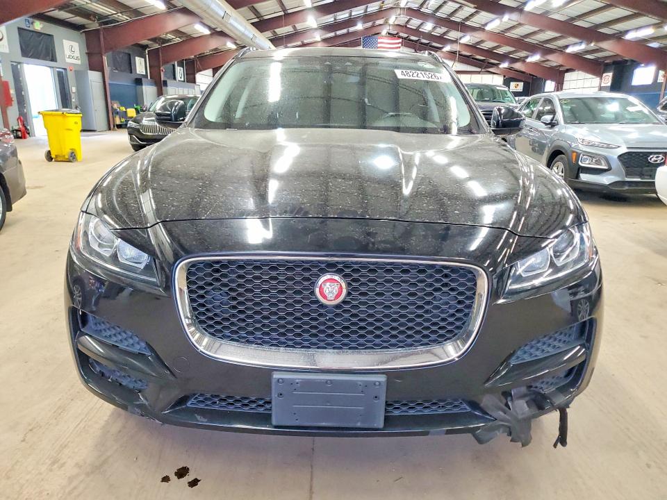 Продаж на аукціоні авто 2017 Jaguar F-pace, vin: SADCJ2BVXHA880147, номер лоту: 48221526