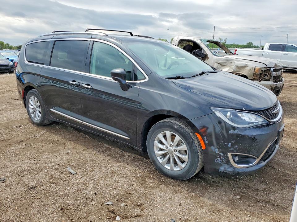 Продажа на аукционе авто 2018 Chrysler Pacifica, vin: 2C4RC1BG0JR290441, номер лота: 51874716