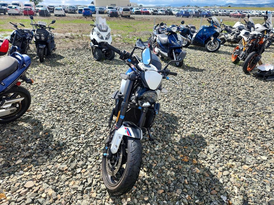 Продажа на аукционе авто 2025 Triumph Motorcycle Trident 660, vin: SMTL10UL3STBV9406, номер лота: 50600176