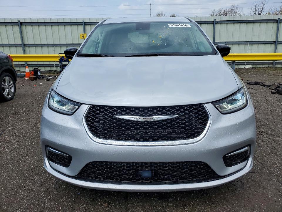 Продажа на аукционе авто 2024 Chrysler Pacifica, vin: 2C4RC1BG3RR134082, номер лота: 51301016