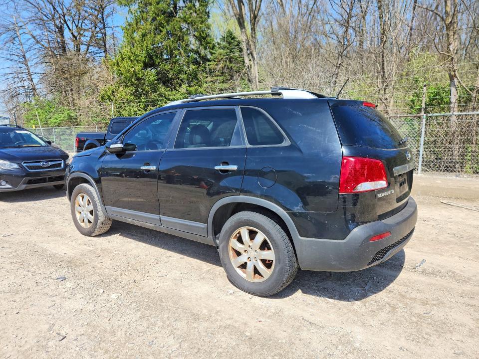 2011 Kia Sorento მანქანა იყიდება აუქციონზე, vin: 5XYKT4A1XBG174637, აუქციონის ნომერი: 50573396