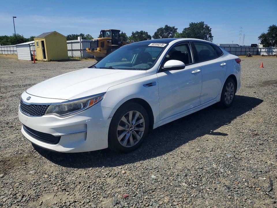 2016 Kia Optima მანქანა იყიდება აუქციონზე, vin: 5XXGU4L36GG092272, აუქციონის ნომერი: 50359376