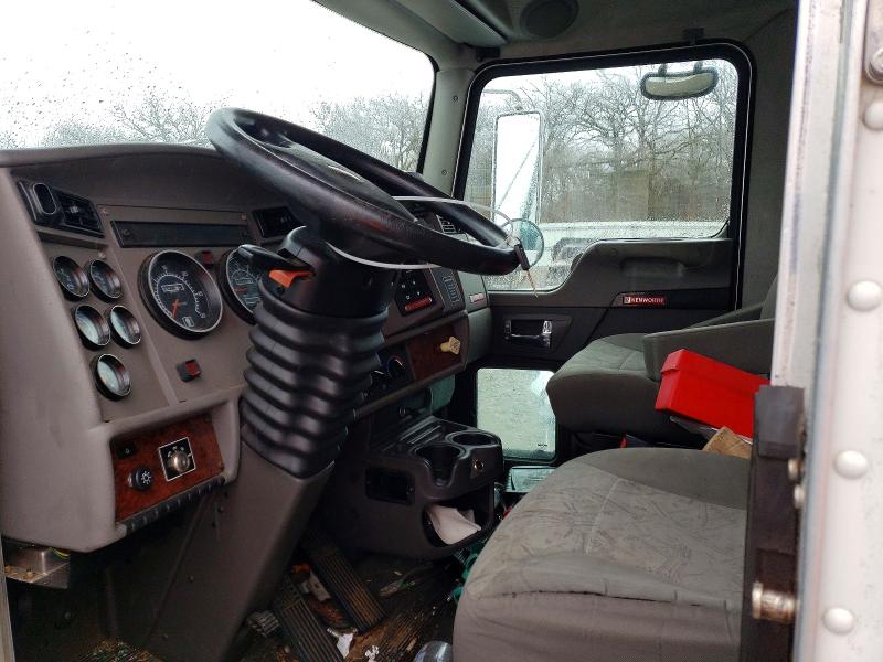 Продажа на аукционе авто 2009 Kenworth Construction, vin: 2NKHHM6X19M249168, номер лота: 47582166