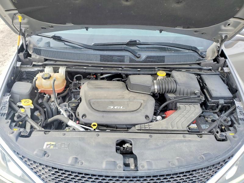 Продаж на аукціоні авто 2017 Chrysler Pacifica, vin: 2C4RC1GG9HR555148, номер лоту: 51093206