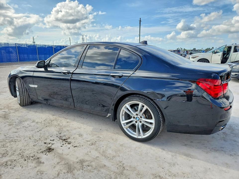 Продаж на аукціоні авто 2015 Bmw 740, vin: WBAYA6C54FD826732, номер лоту: 51181126