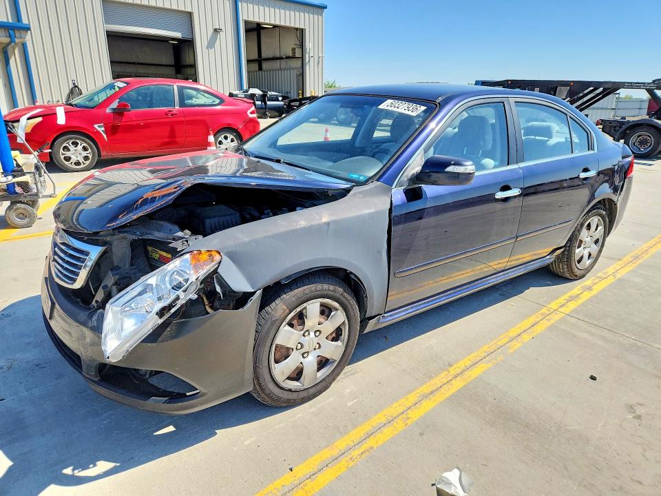 2010 Kia Optima მანქანა იყიდება აუქციონზე, vin: KNAGG4A82A5412301, აუქციონის ნომერი: 50327936