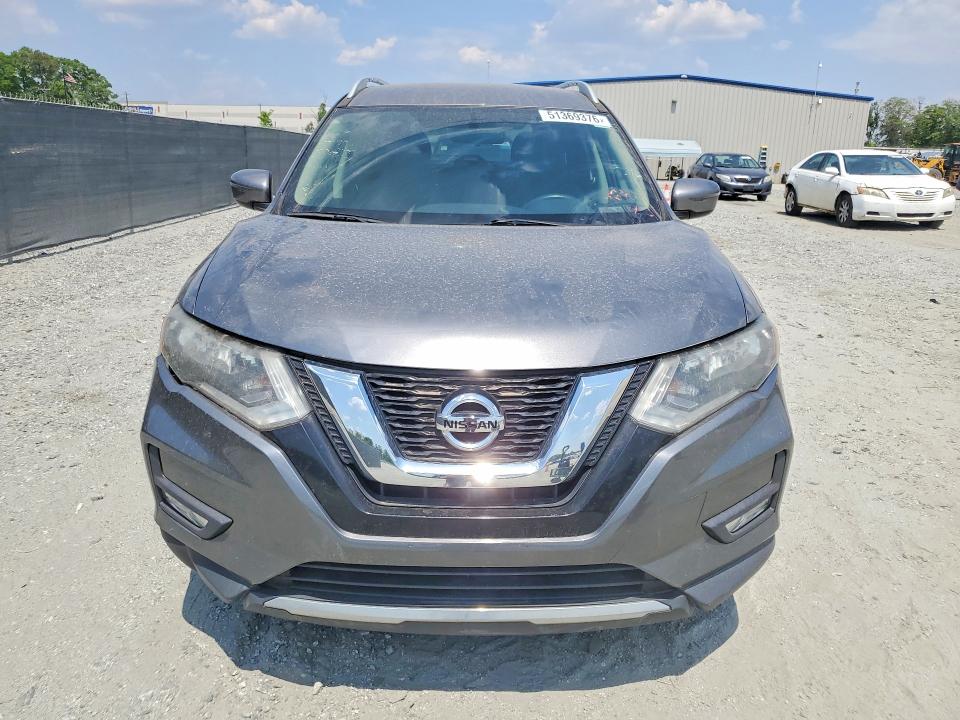 Auction sale of the 2017 Nissan Rogue, vin: 5N1AT2MM4HC820690, lot number: 51369376