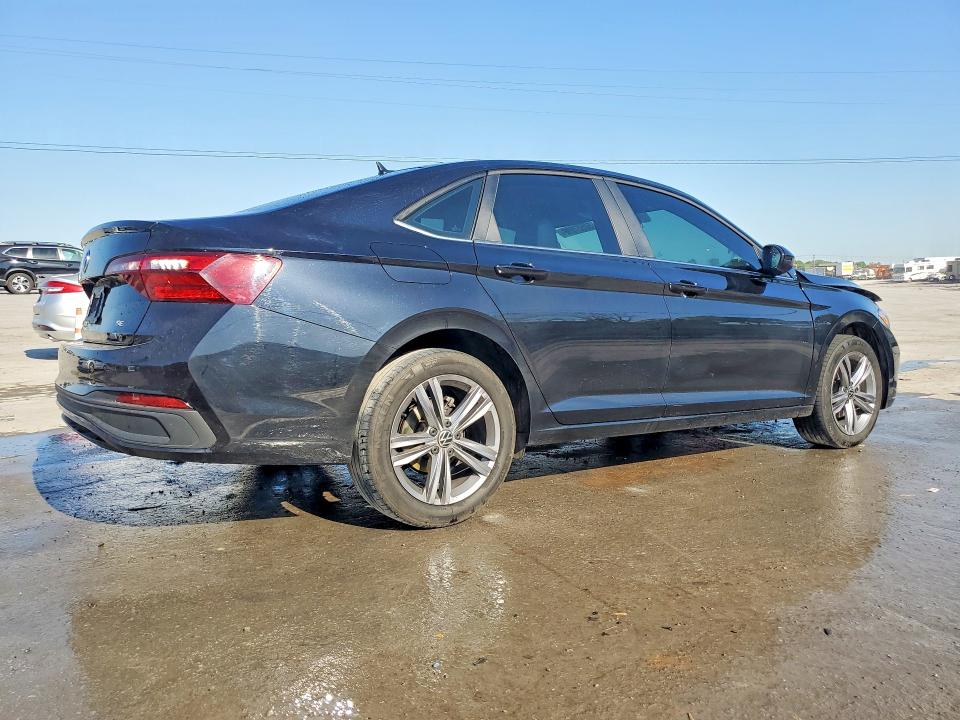 50527896 :رقم المزاد ، 3VWEM7BU4PM042310 vin ، 2023 Volkswagen Jetta مزاد بيع