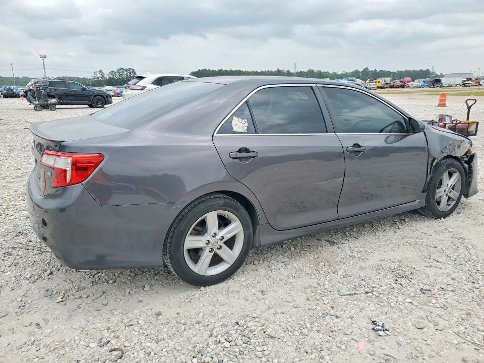 51463316 :رقم المزاد ، 4T1BF1FK2CU051031 vin ، 2012 Toyota Camry مزاد بيع