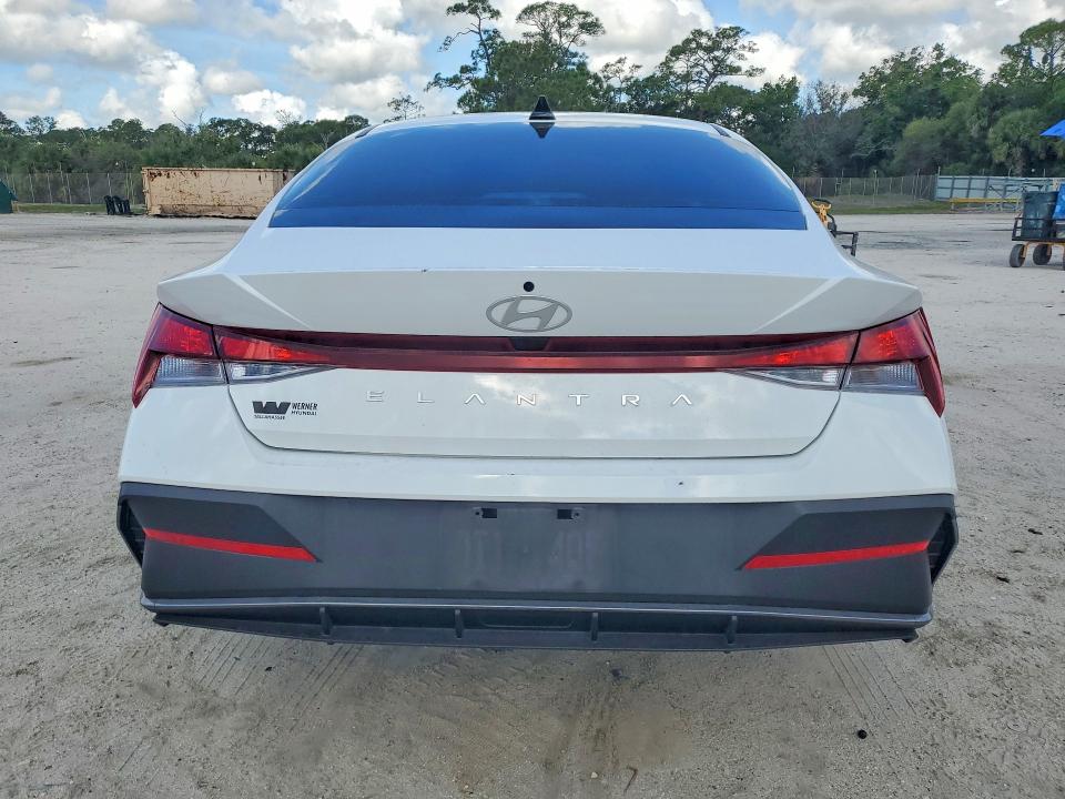 48909216 :رقم المزاد ، KMHLL4DG2SU970622 vin ، 2025 Hyundai Elantra مزاد بيع