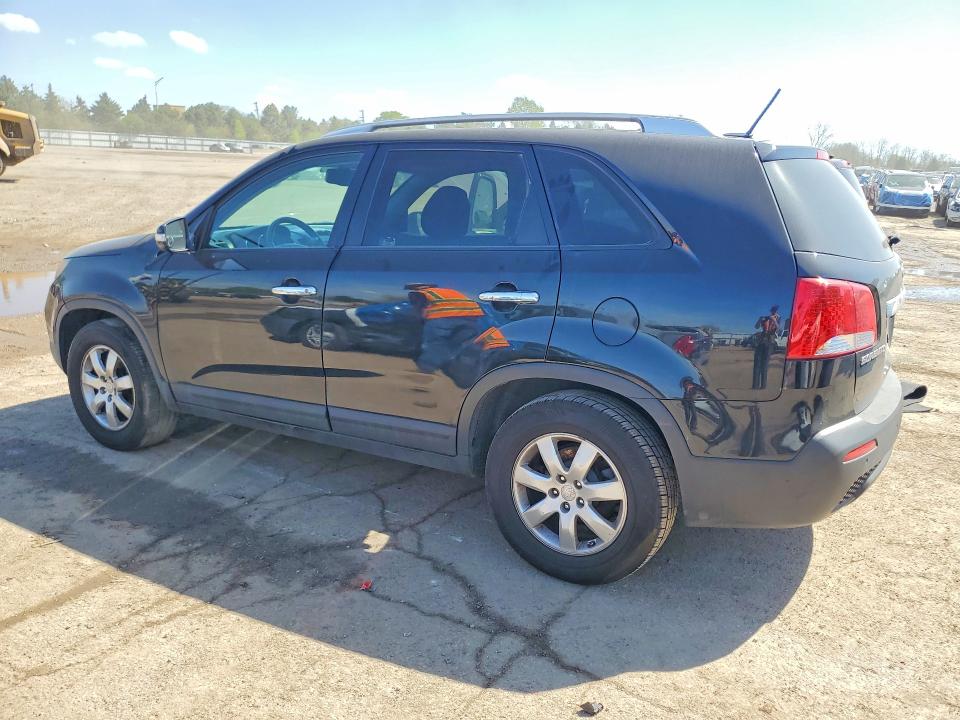 Auction sale of the 2011 Kia Sorento, vin: 5XYKT3A15BG185264, lot number: 49882816