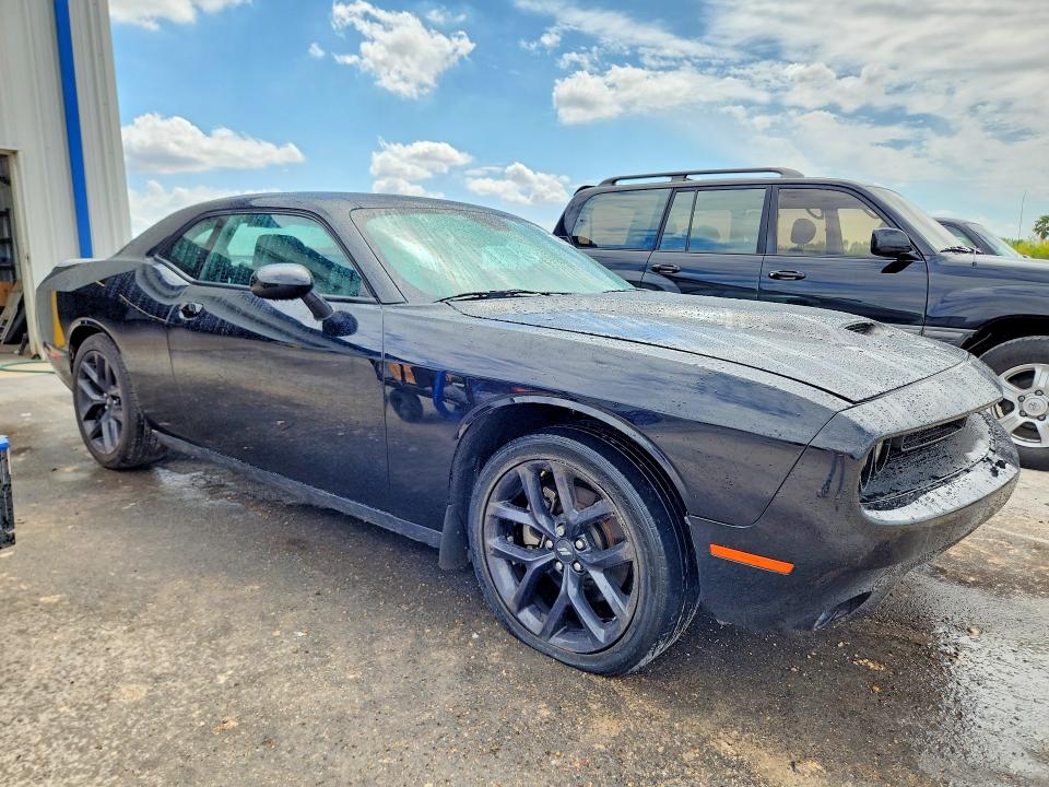 Продаж на аукціоні авто 2021 Dodge Challenger, vin: 2C3CDZJGXMH556064, номер лоту: 48902756
