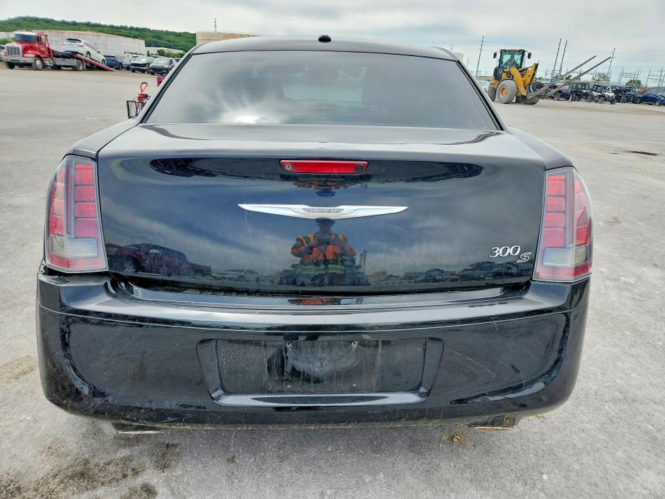 2014 Chrysler 300 მანქანა იყიდება აუქციონზე, vin: 2C3CCABG8EH352500, აუქციონის ნომერი: 51967676