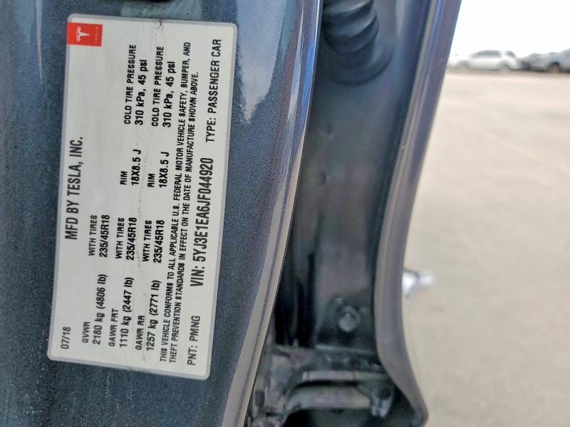 49514546 :رقم المزاد ، 5YJ3E1EA6JF044920 vin ، 2018 Tesla Model 3 مزاد بيع
