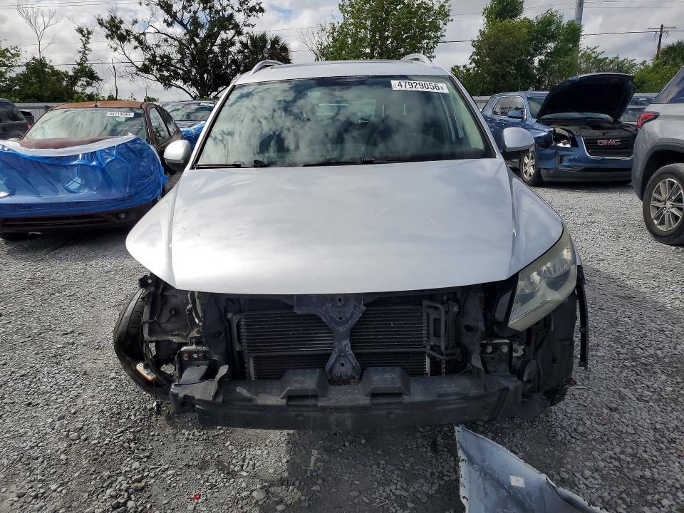Продажа на аукционе авто 2012 Volkswagen Tiguan, vin: WVGAV7AX8CW599978, номер лота: 47929056