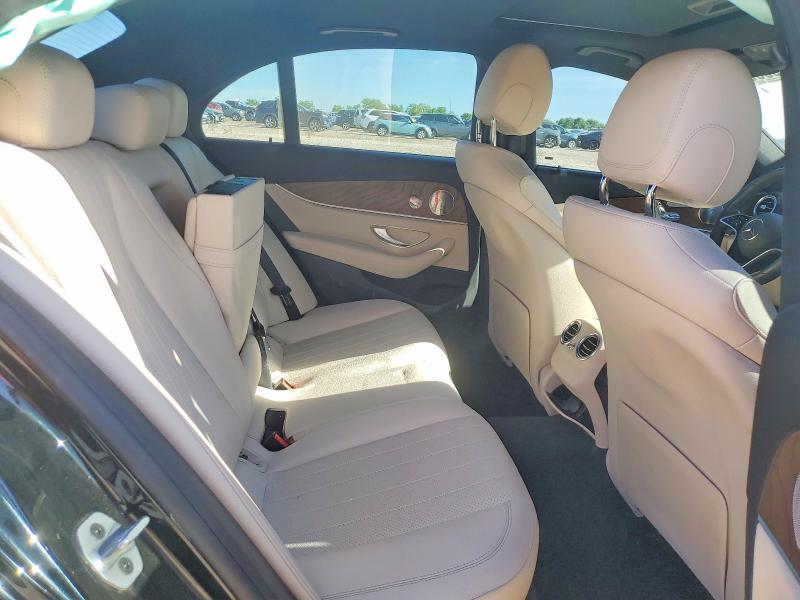 2022 Mercedes-benz E მანქანა იყიდება აუქციონზე, vin: W1KZF8DB8NB087454, აუქციონის ნომერი: 49008096