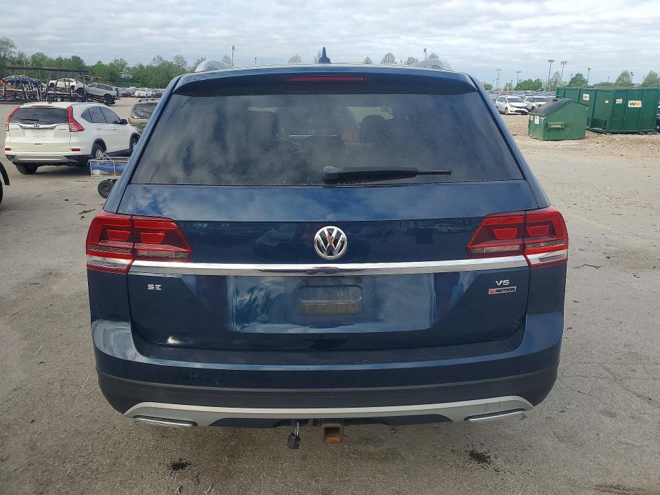 49475936 :رقم المزاد ، 1V2LR2CA6JC584440 vin ، 2018 Volkswagen Atlas مزاد بيع