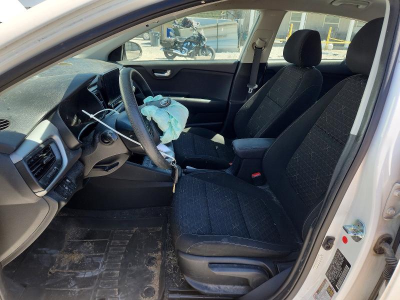 49302466 :رقم المزاد ، 3KPA24AD3ME392802 vin ، 2021 Kia Rio مزاد بيع