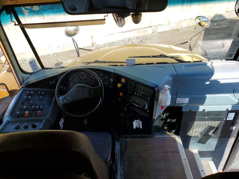 50475766 :رقم المزاد ، 4DRBUAAN8CB402348 vin ، 2012 Icrp Bus مزاد بيع